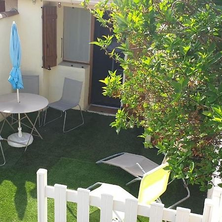 Maisonnette Studio Jardinet Gréoux-les-Bains Esterno foto